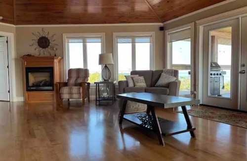 Red Point House | Eagles Perch Beach House
