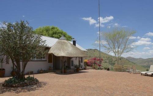 Hartbeespoort House | Eagles View