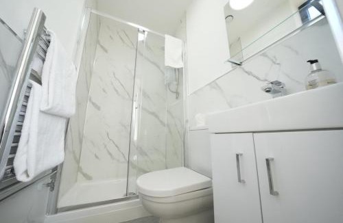 Ealing Hotel | Ealing Broadway Great Stay 7-Minute Walk from the Underground