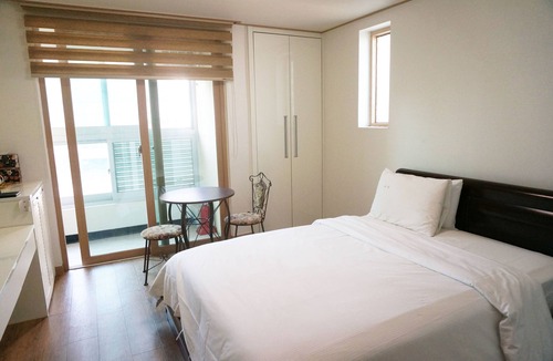 Dunsan-dong Hotel | EAN Residence Hotel