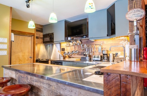 Panorama Bed & Breakfast | Earl Grey Lodge