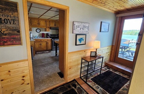 Cushing Cabin | Early booking discountnBooking for winter & summer 2026. Sleeps 12- 4 bed 2 bath