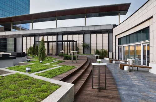 Middle Chaoyang Hotel | EAST Beijing