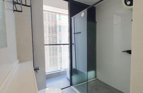 Santuk Apartment | East Gem