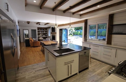Pantigo Road Historic District House | East Hampton Village Gem, Private Flag Lot, Walk or Bike to Everything!