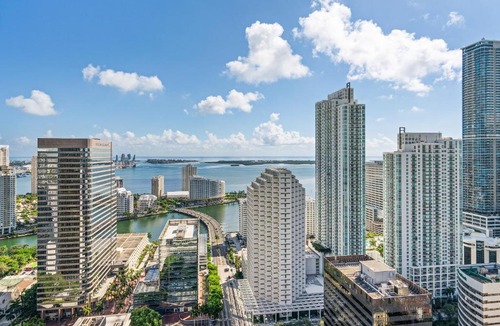 Brickell Hotel | EAST Miami
