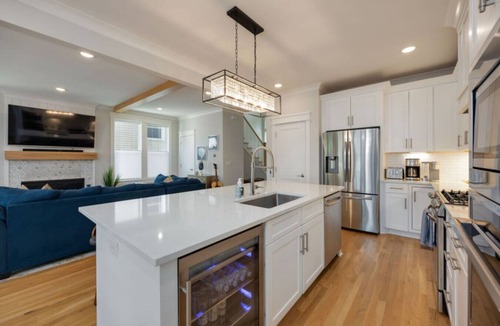 East Nashville House | East Nashville Bliss – Pool and Putt-Putt Paradise