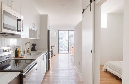Yankee Hill Apartment | East Side 1BR Apt with Balcony, Pool, and Gym