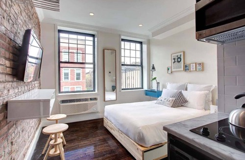 Ukrainian Village Apartment | East Village by Vibe I 8810