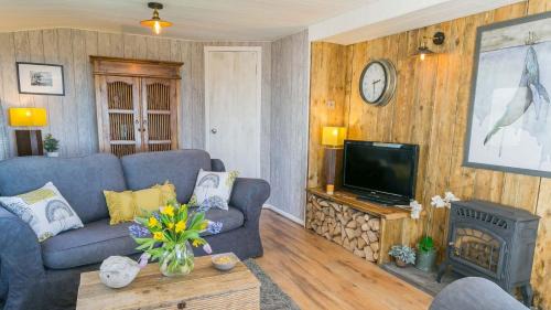 Llanerchymedd House | Easter Cabin