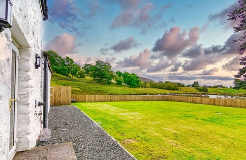 Blairgowrie Apartment | Easter Caiplich - a holiday cottage that sleeps 6 guests in 3 bedrooms