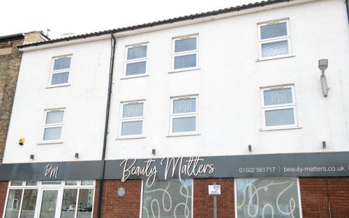 Lowestoft Apartment | Easterly Sleeps