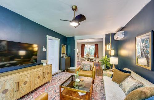 Wilkinsburg House | Easy Access to Pittsburgh: Urban Retreat w/Deck