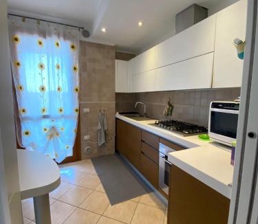 Gares Apartment | Easy Access to Venice Apartment