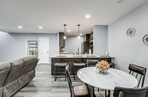 Levittown Condo | Easy Commute to Philly: Traveling Pros' Hub!