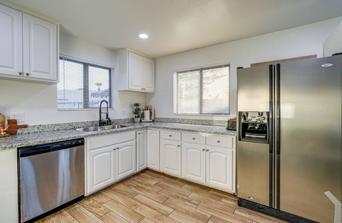 Gilbert Cottage | Easy Walk to Dtwn Gilbert, Family-friendly Oasis!