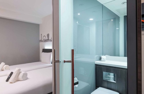 Bunhill Hotel | easyHotel London City Shoreditch