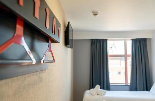 Sheffield City Centre Hotel | easyHotel Sheffield