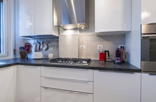 Zona Farini Apartment | Easylife - Elegant and chic flat with balcony