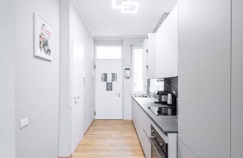 Chinatown Apartment | Easylife-Studio flat a few steps from Garibaldi FS