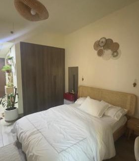 Madinat Zayed Apartment | Eazy 119