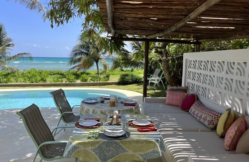 Silver Sands Villa | Ebb Tide, Elegant Villa by the Sea. Modern Design, Panoramic Views. Private Pool