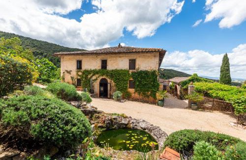 Monteriggioni House | Ebbio Villa and organic farm