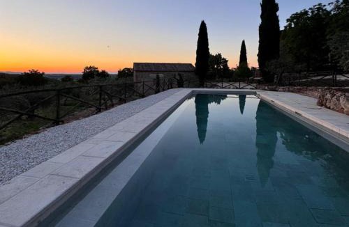 Monteriggioni House | Ebbio Villa and organic farm