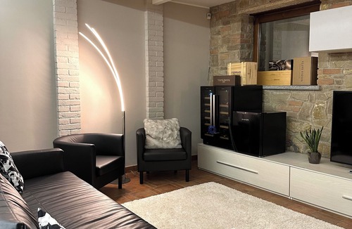 Capiago Intimiano Apartment | Ebhouse Apartment