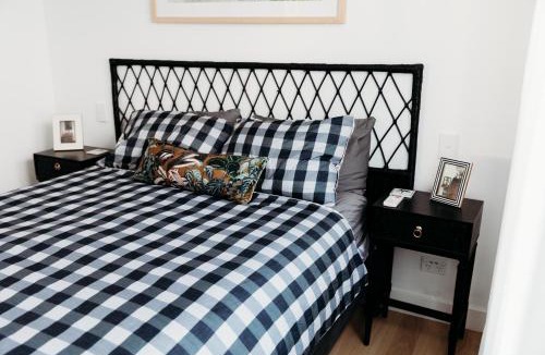 Nelson Bay Villa | Ebony & Ivory Villa