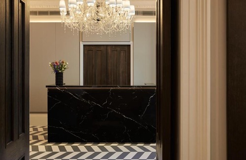 Warwick Hotel | Eccleston Square Hotel