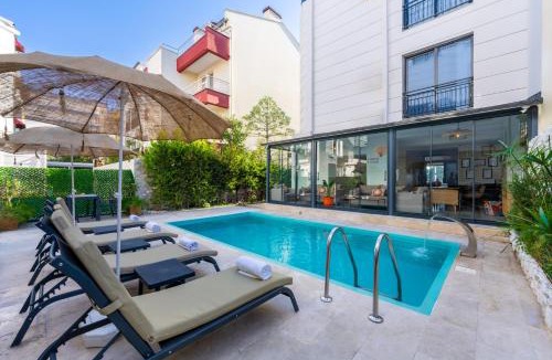 Lara House | Echinus Lara Hotel