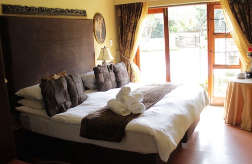 Rustenburg Bed & Breakfast | Echo Garden Guesthouse
