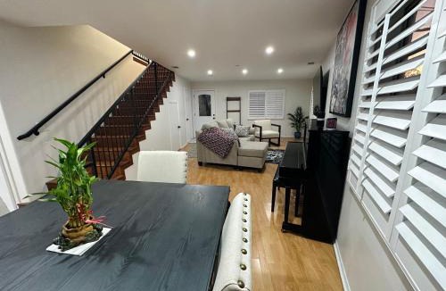 Elysian Heights Villa | Echo House