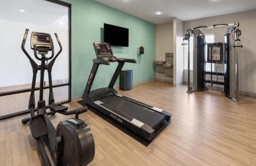 Katy Hotel | ECHO Suites Extended Stay by Wyndham Houston Katy West