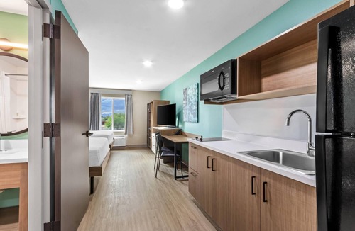 Phoenix Hotel | Echo Suites Extended Stay By Wyndham Phoenix-Peoria/Glendale