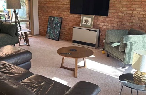 Echuca House | Echuca's Pawfect Accomodation