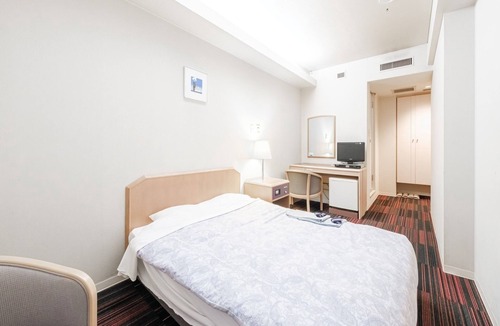 Odori Hotel | Ecigarettes only Double room with welcome soup and drink bar Light meal buffet included/Sapporo Hokkaidō