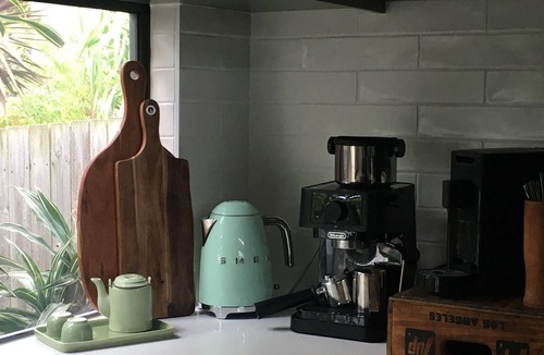Dee Why House | Eclectic bungalow set in under the Japanese Oak but close enough to the ocean