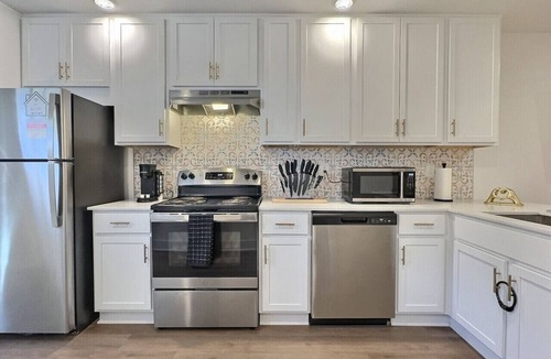 Birmingham Apartment | Eclectic Retreat in Heart of Downtown