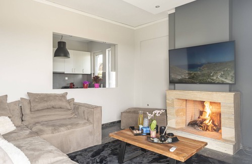 Marousi Apartment | Eclipse Minimal