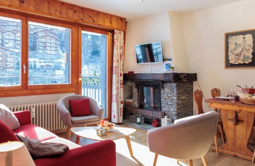 Saint-Pierre-de-Clages Apartment | Ecluses 2 by Interhome