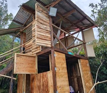 Cuispes Hostel | Eco Albergue Azul