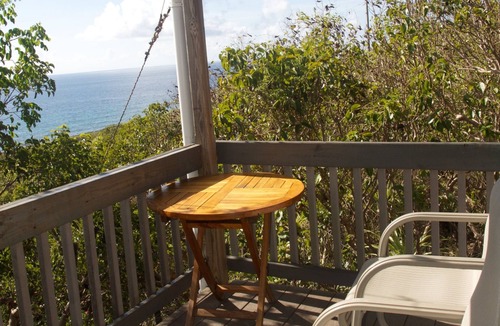 Estate Western Water Island Cottage | Eco Cottage walking distance to the beach