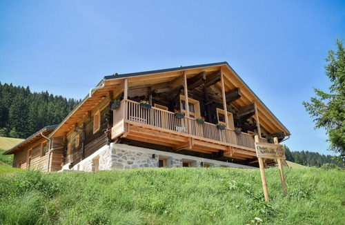 Hauteluce Ski Chalet | Eco-design chalet with view of Mont Blanc and Nordic bath (15 people)
