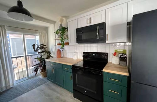 West Seattle Junction House | Eco-Friendly Bungalow in the Heart of West Seattle