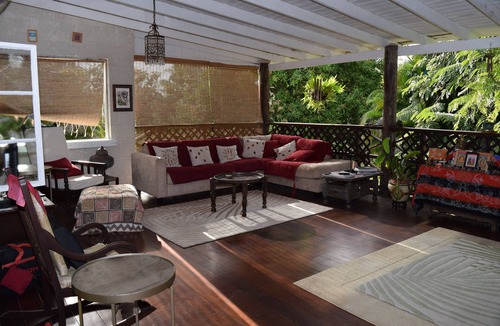 Pine Gardens House | Eco-friendly room in the Hummingbird apartment
