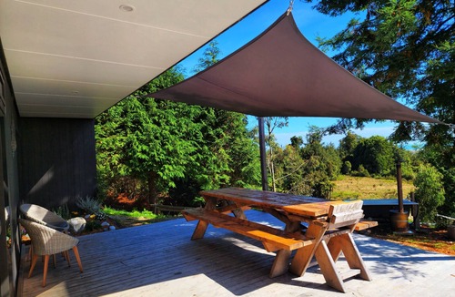 Karamea House | Eco friendly, self sufficient house powered by the sun.
