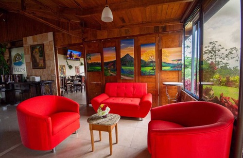 Quesada Hotel | Eco Granja Sostenible Don Lolo