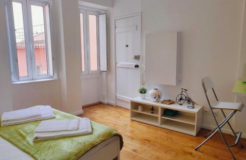 Lisbon Old Town Apartment | Eco Green Studio Apartment